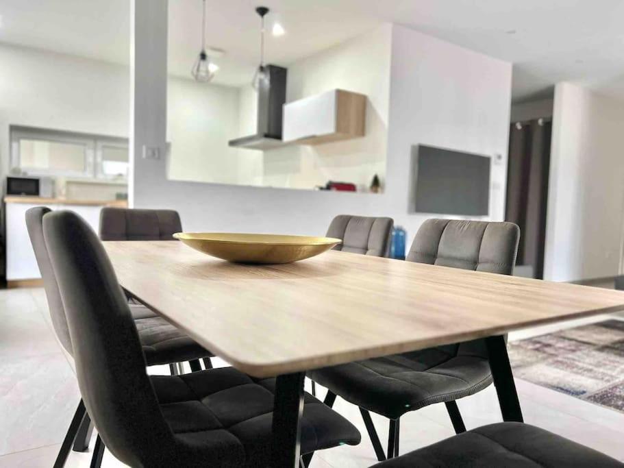 Apartment Bel En Plain-pied 5 Min De Colmar Wickerschwihr